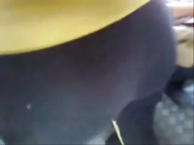 Елегантну грецьку дівчину порно з сестрами обливають спермою