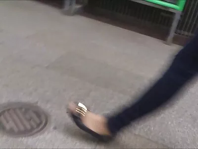 Гаряча дружина смокче член секс відео брат і сестра на камеру
