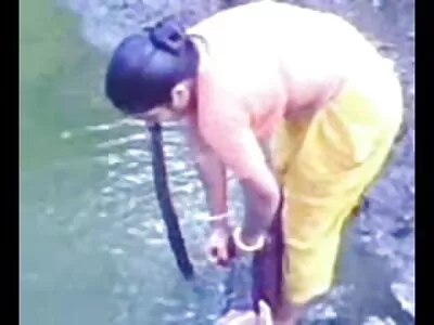 Так гарна рудоволоса молода дружина робить дивовижний порно сестри анальний трах з хтивим чоловіком